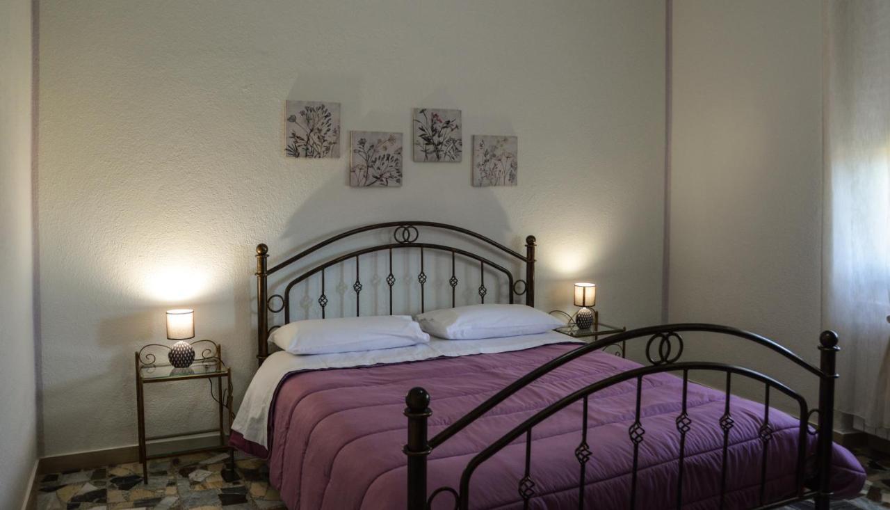 B&B La Genziana Fonni Exteriör bild